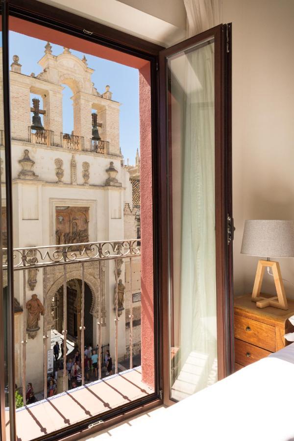 Puerta Catedral Apartments Sevilla Eksteriør billede