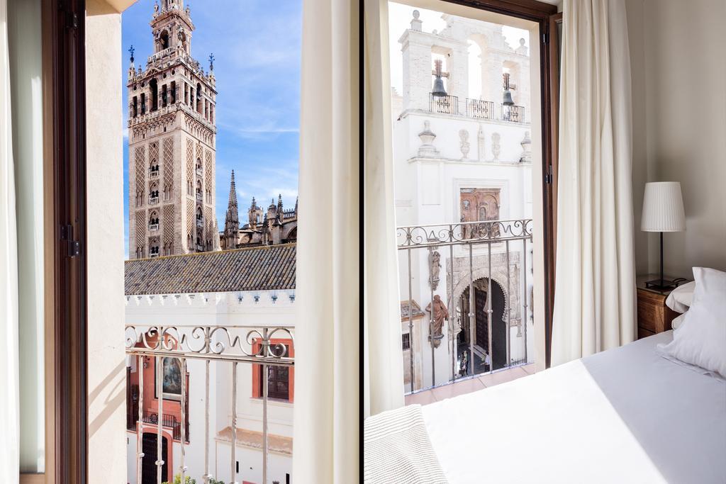 Puerta Catedral Apartments Sevilla Værelse billede