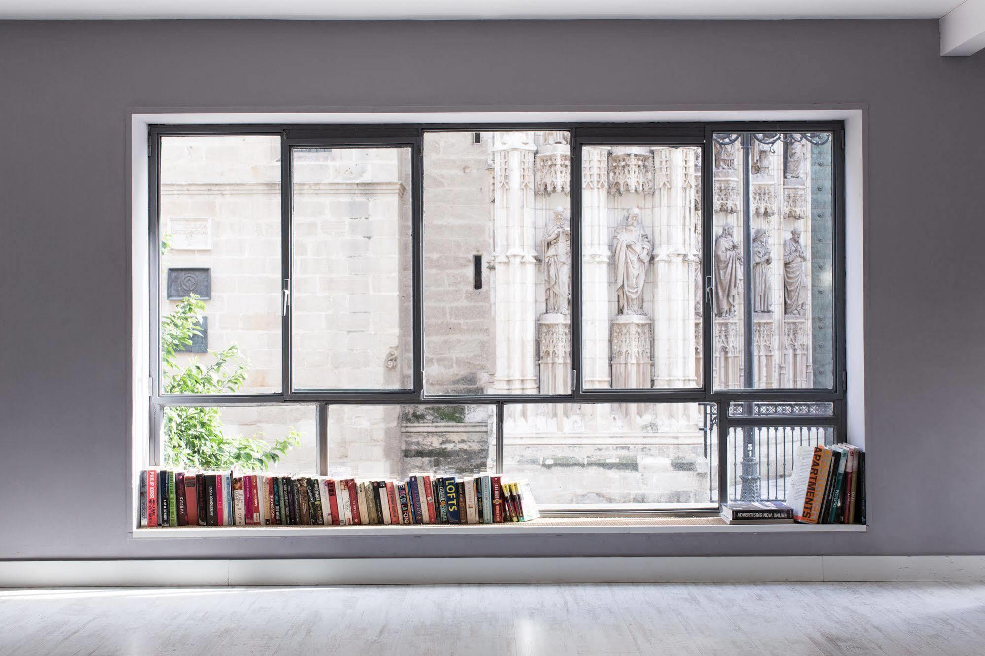 Puerta Catedral Apartments Sevilla Eksteriør billede
